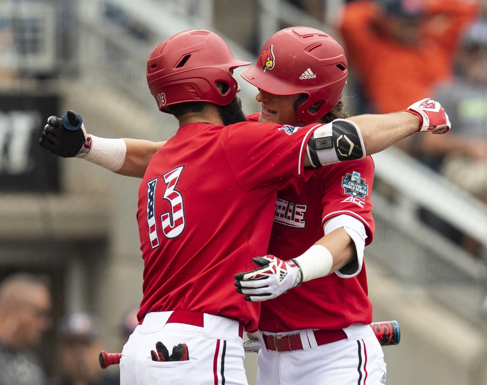 Auburn vs. Louisville at the College World Series